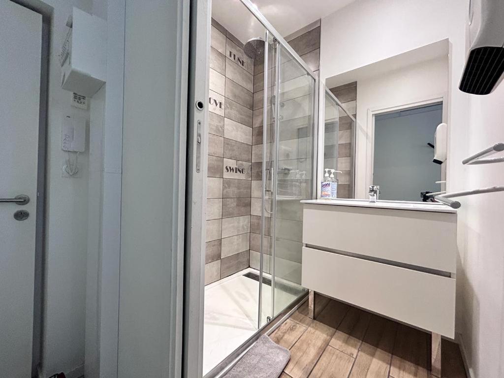 Tour D'Auvergne - Appartements En Plein Centre Ville, Proche De La Cathedrale Et De La Place De Jaude Clermont-Ferrand Exteriér fotografie