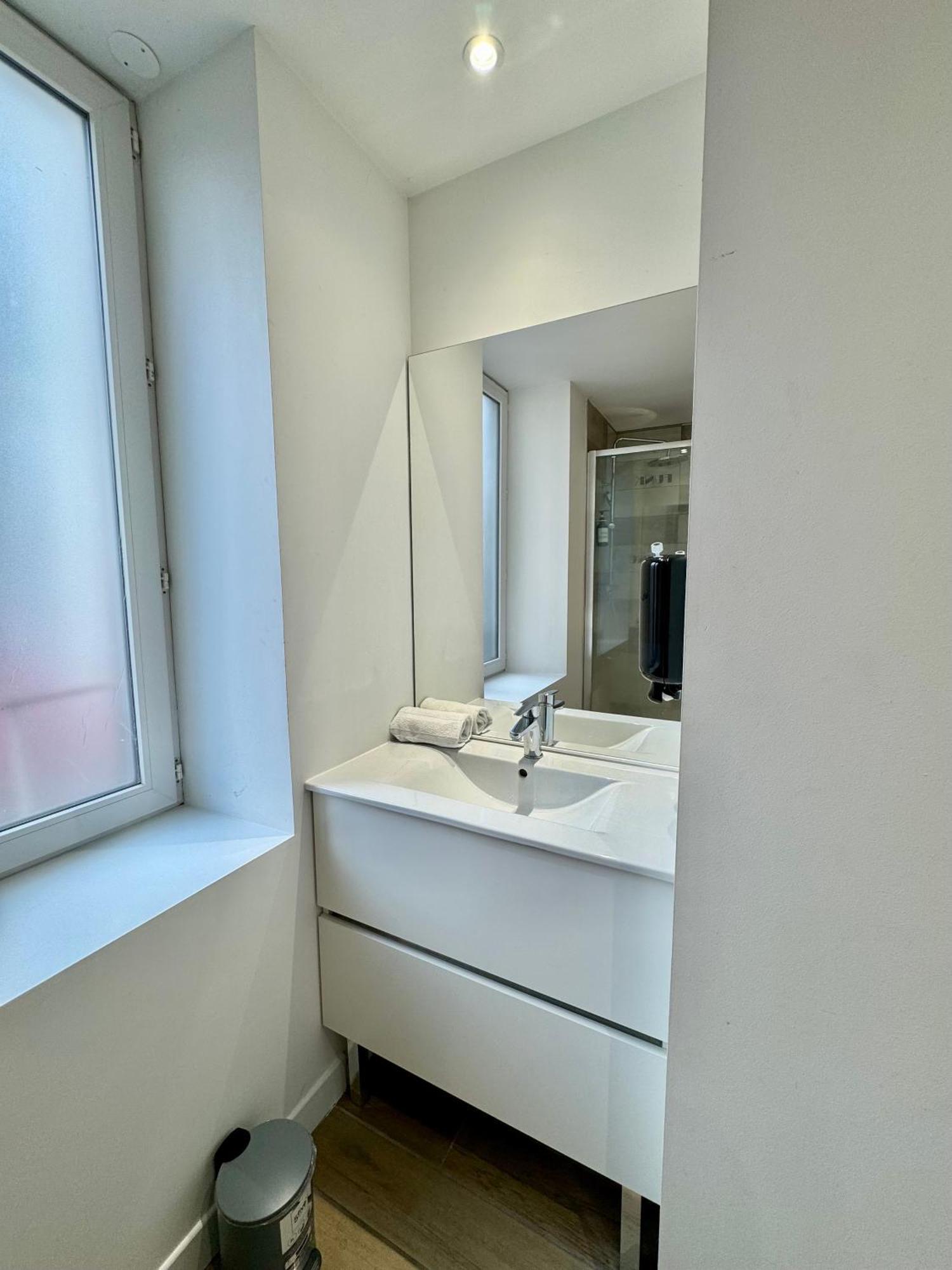 Tour D'Auvergne - Appartements En Plein Centre Ville, Proche De La Cathedrale Et De La Place De Jaude Clermont-Ferrand Exteriér fotografie