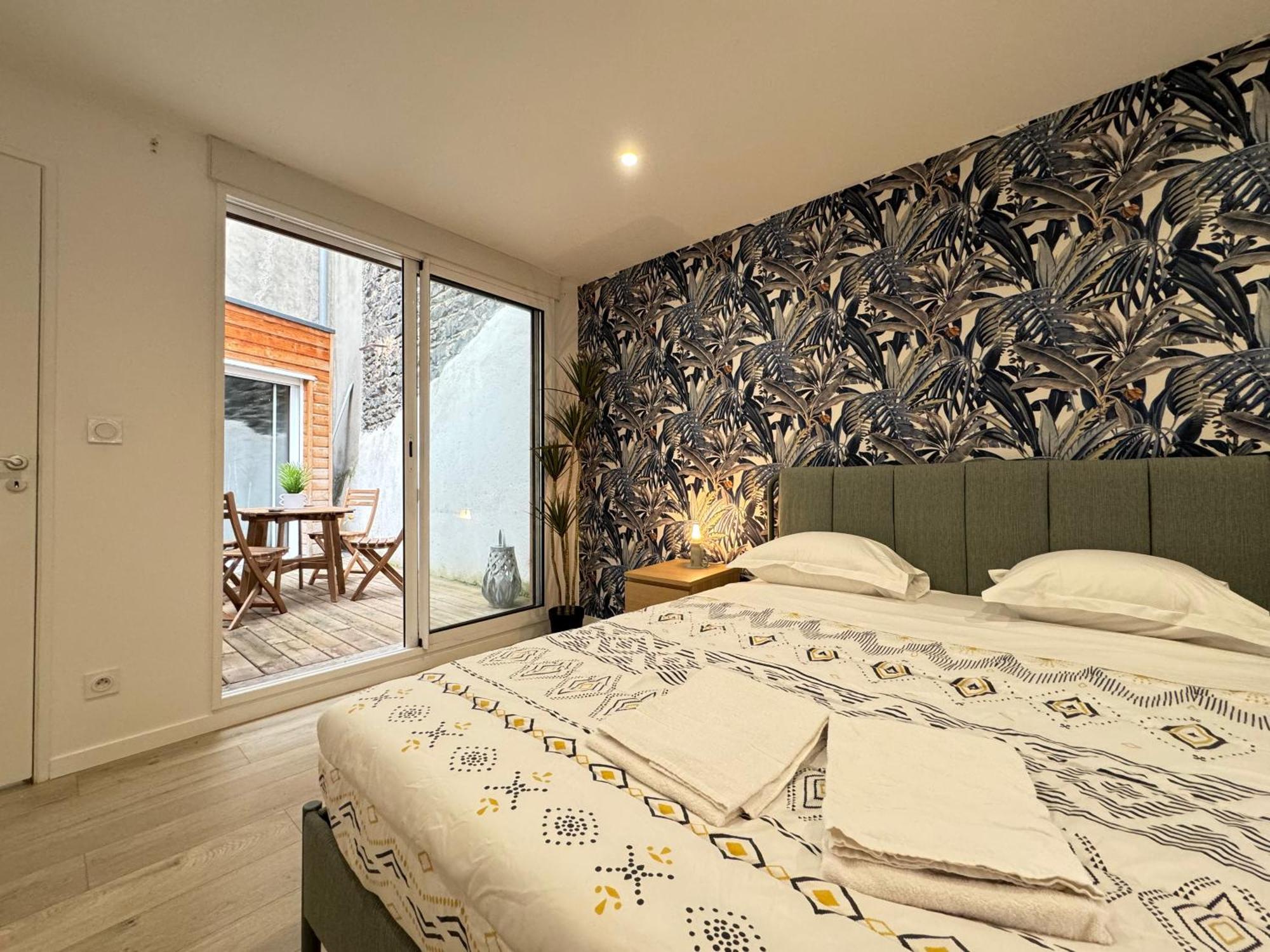 Tour D'Auvergne - Appartements En Plein Centre Ville, Proche De La Cathedrale Et De La Place De Jaude Clermont-Ferrand Exteriér fotografie