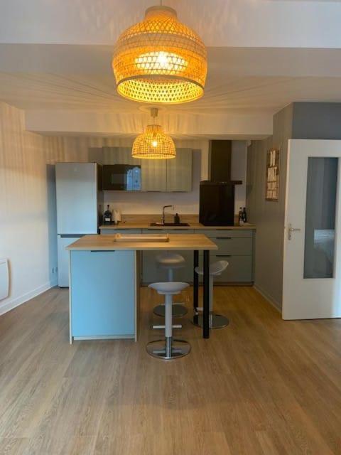 Tour D'Auvergne - Appartements En Plein Centre Ville, Proche De La Cathedrale Et De La Place De Jaude Clermont-Ferrand Exteriér fotografie